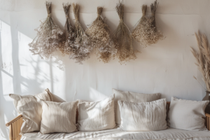 ドライフラワーを逆さまに飾るのはなぜ？理由とおしゃれな飾り方